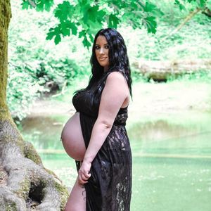 Meet your Posher, Dominique